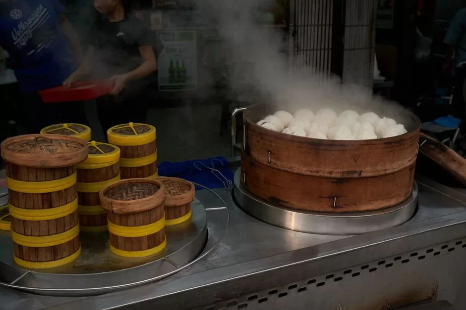 Steamed buns in a bamboo basket