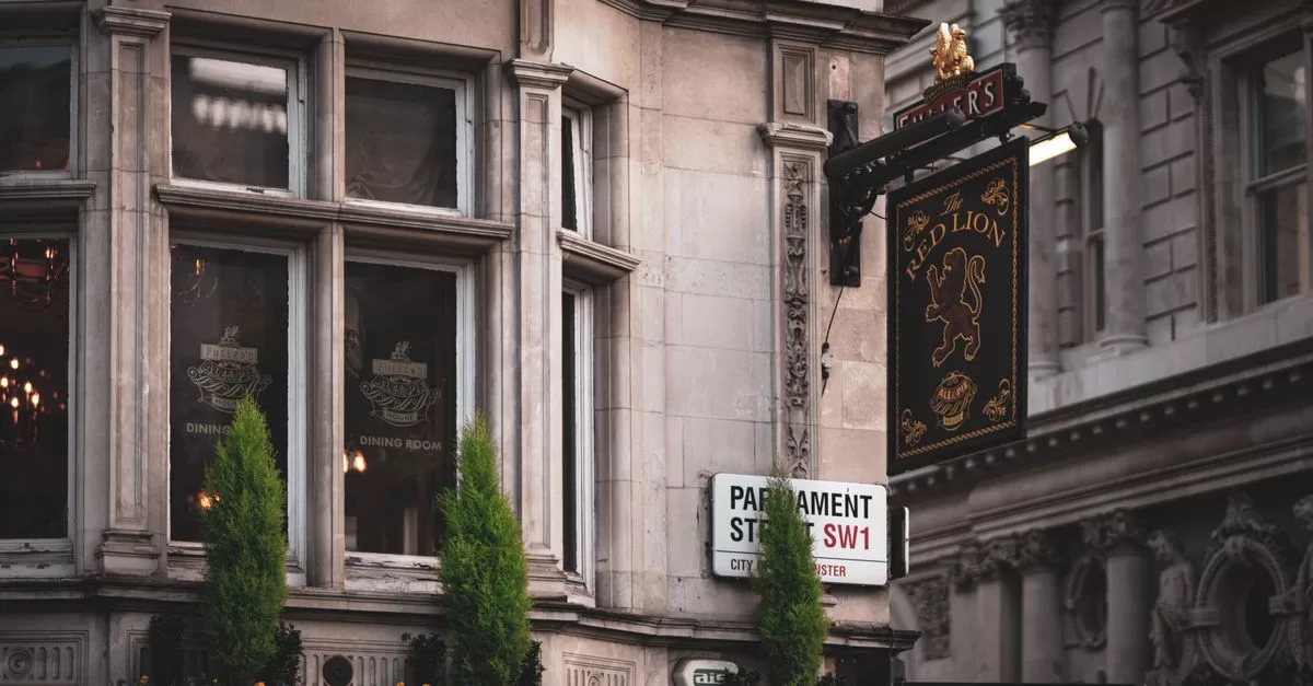 Pub in a tenement in london